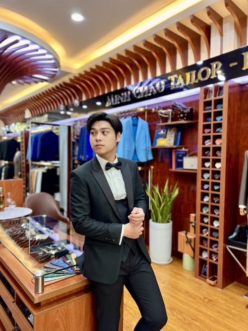 Lịch Sử Veston Nam: Từ Trang Phục Quý Tộc Đến Biểu Tượng Thời Trang Hiện Đại