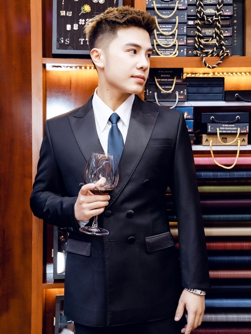 Những Dịp Quan Trọng Cần Diện Caravat Cao Cấp Để Tạo Ấn Tượng