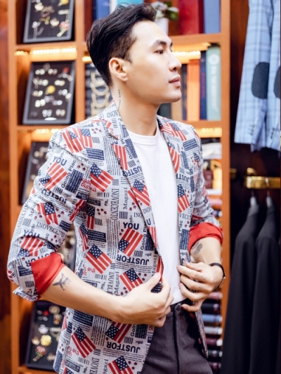 Những Màu Áo Blazer Nam Không Bao Giờ Lỗi Mốt