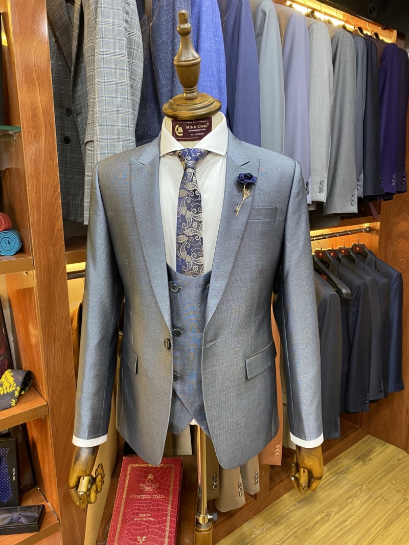 Top Mẫu Cravat Cao Cấp Được Giới Doanh Nhân Ưa Chuộng Nhất 2025